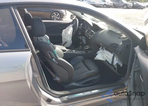 2005 BMW 645Ci из США, поврежденный, VIN WBAEH73485B215835